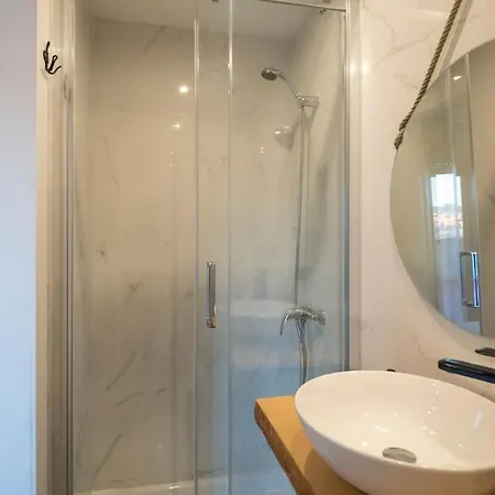 Apartment Bebarceloner Sant Andreu - 1 Bedroom With Terrace