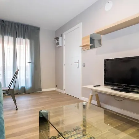 Bebarceloner Sant Andreu - 1 Bedroom With Terrace
