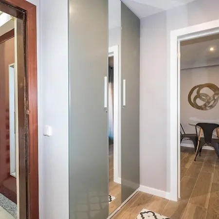 Bebarceloner Sant Andreu - 1 Bedroom With Terrace