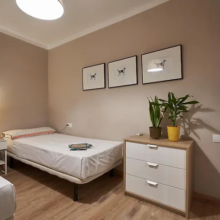 Bebarceloner Sant Marti Apartments Lejlighed